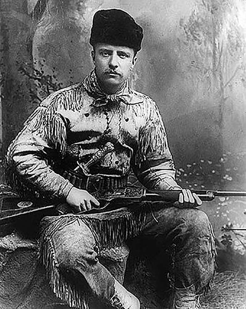 roosevelt with rifle, in buckskins